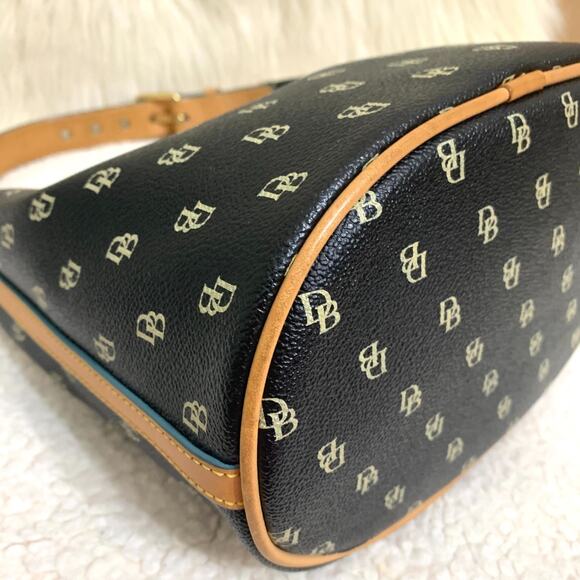 DOONEY AND BOURKE Vintage Black Signature Coated Canvas Bucket Hobo - Picture 15 of 16